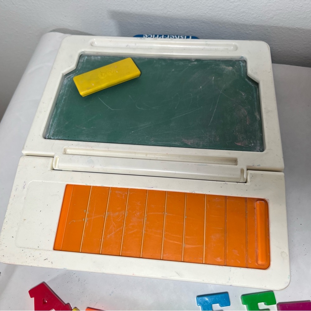 Vintage Fisher-Price Play Desk 1992 - Picture 4 of 4
